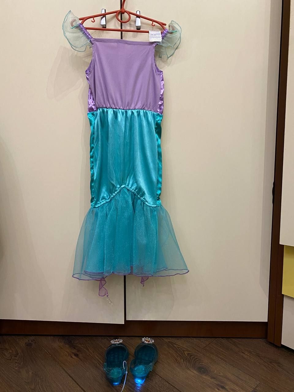 Платье костюм рулаочки Ариэль Ariel Disney на 3-4 года