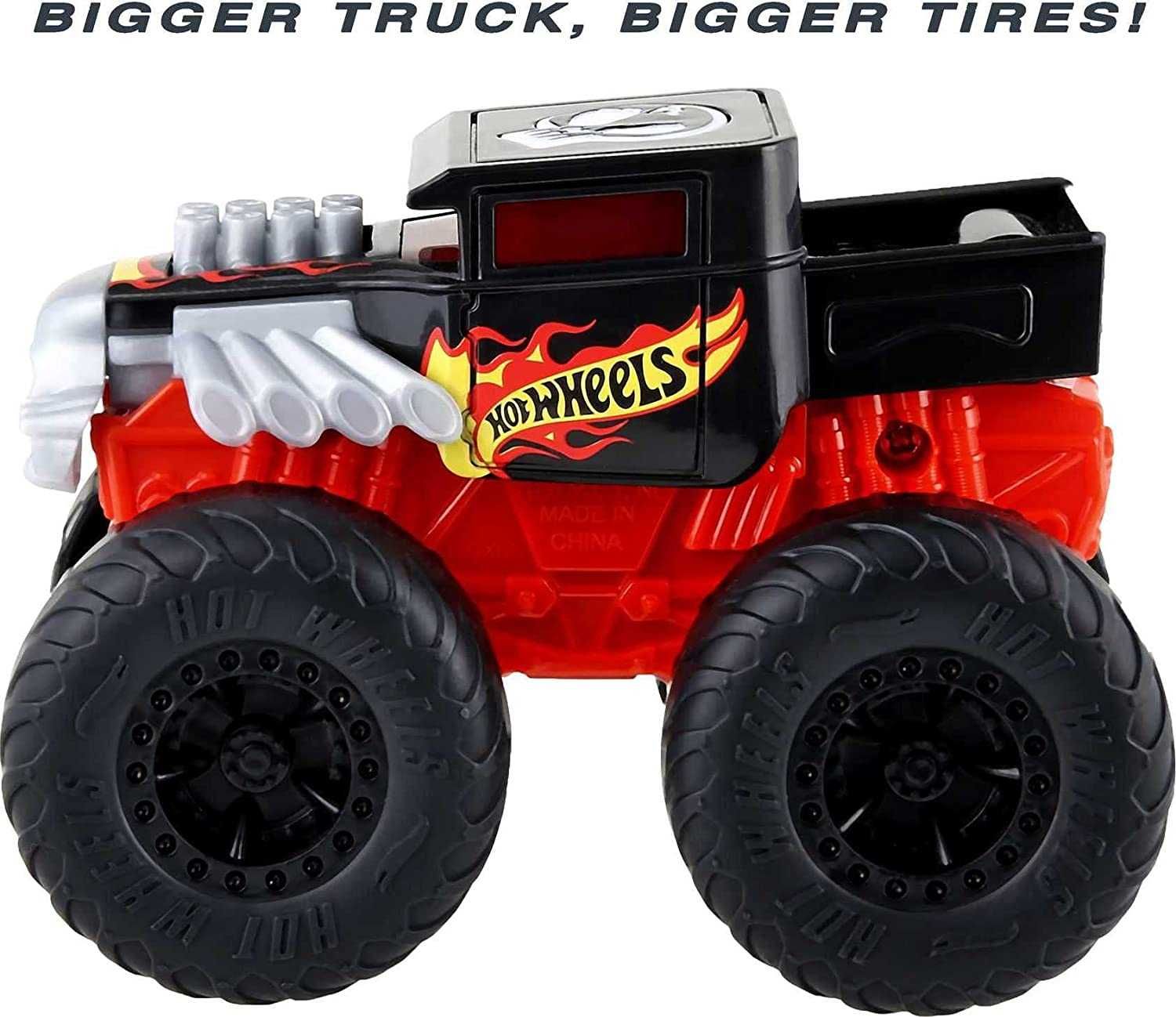 Hot Wheels Monster Trucks Roarin’ Wreckers Монстр Трак 1:43 Звук, свет