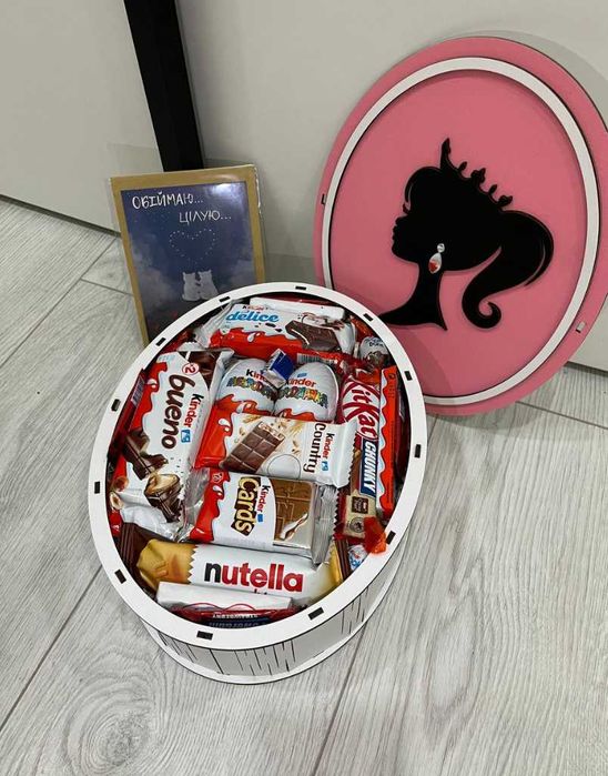 Новорічний подарунок, Подарунковий бокс із цукерками, Солодкий набір