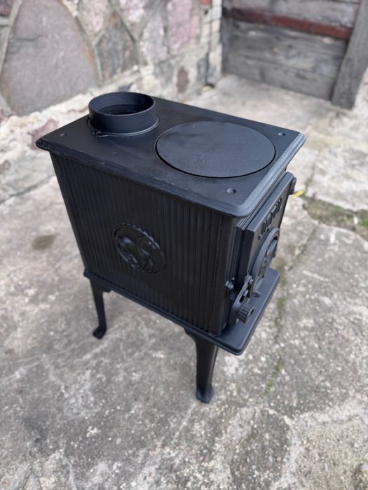 Jøtul 600 piecyk koza kominek