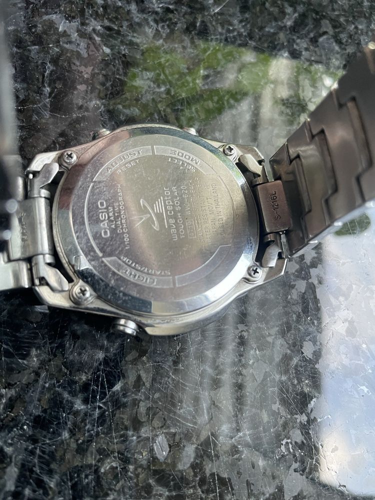 Zegarek Casio WVQ-620 wave ceptor Solar