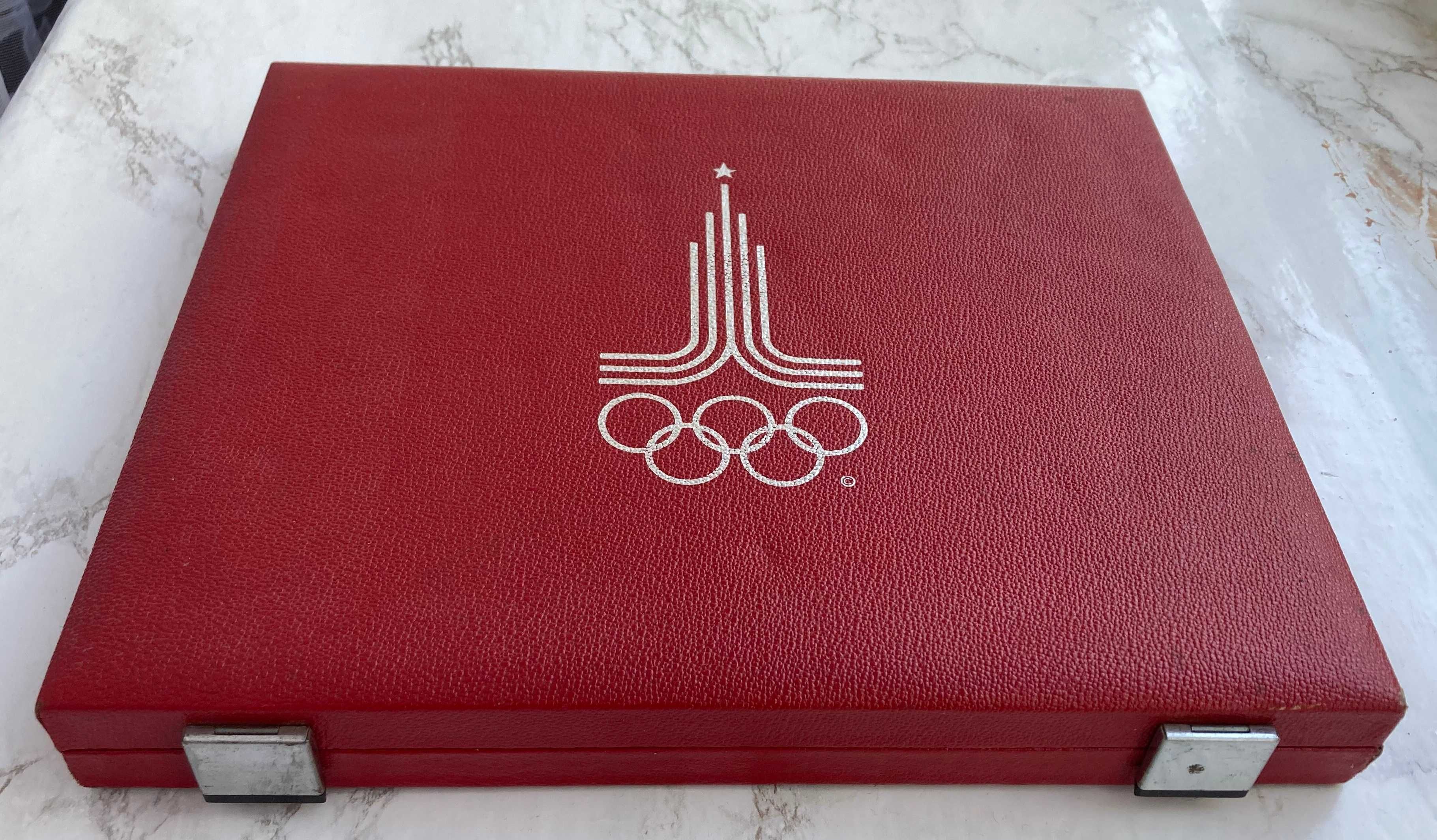 Набір срібних монет, присвячених ХХІІ Олімпійським іграм 1980 р.