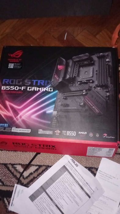 Продам матринскую плату Rog Strix B550-F