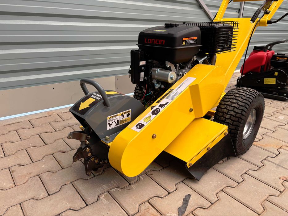 Nowy rozdrabniacz do pni frezarka Mocna duża, rozrusznik duże koła