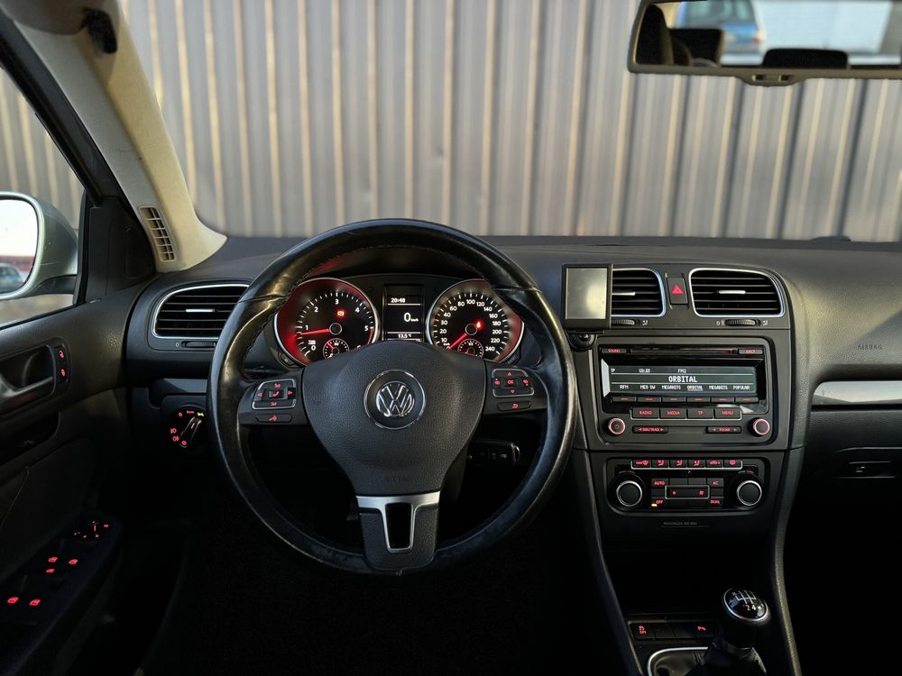 Volkswagen Golf Variant 1.6 Tdi 105cv Confortline