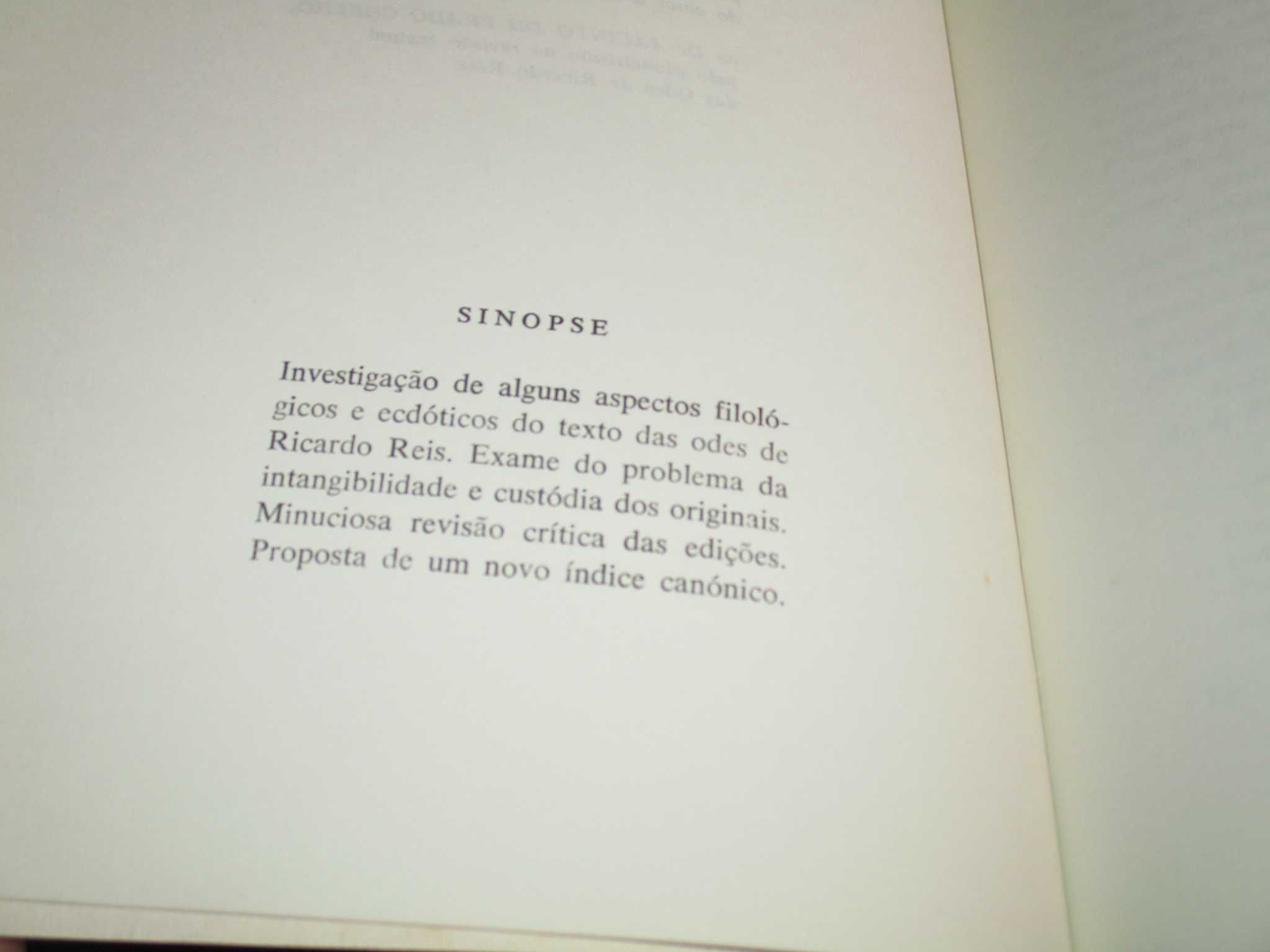 Livro Os Originais As edições o Cânone das Odes Fernando Pessoa