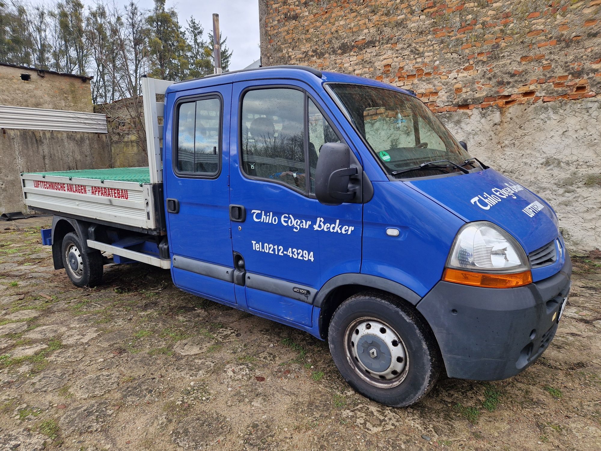 Renault Master 2.5 diesel, 2009r. doka, 6 osobowa, przebieg 76000km