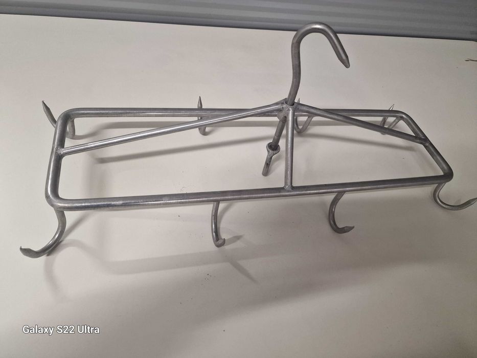 Aranhas em inox para talho