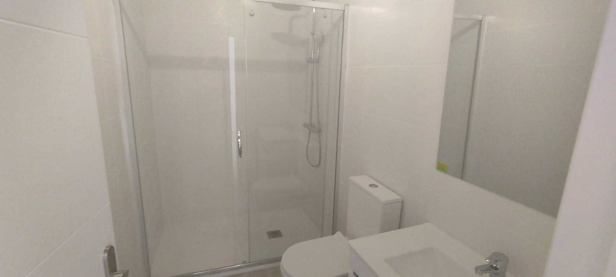 Moradia T3 Remodelada com 2 Suítes — Arco da Calheta (Madeira)