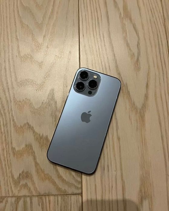 Продам iPhone 13 Pro 256