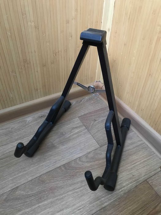 Електрогітара і повний комплект до неї, фірми Gort g110