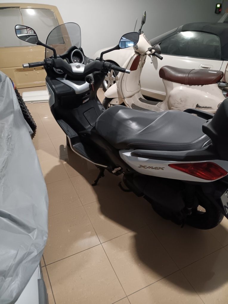 Yamaha xmax 250 akrapovic