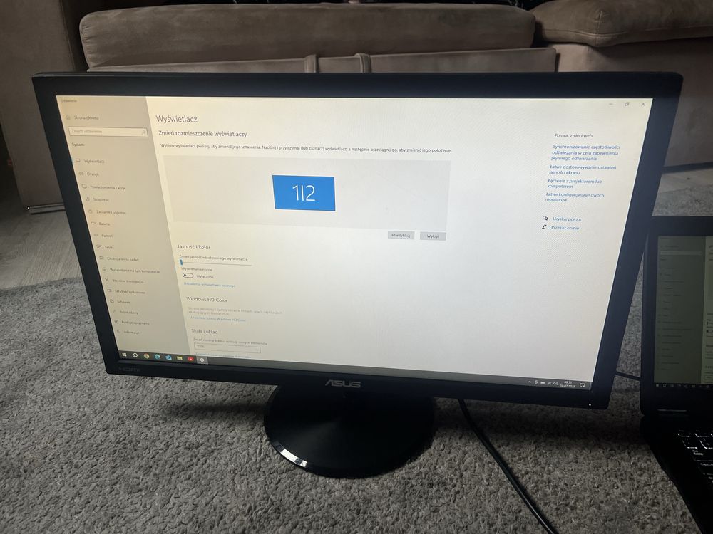 Monitor Asus 24 cale.  VP247h HDMI