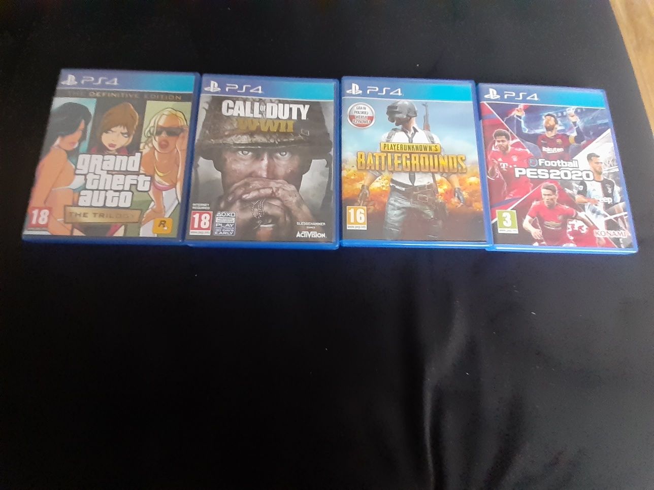 Sprzedam 4 gry na ps 4