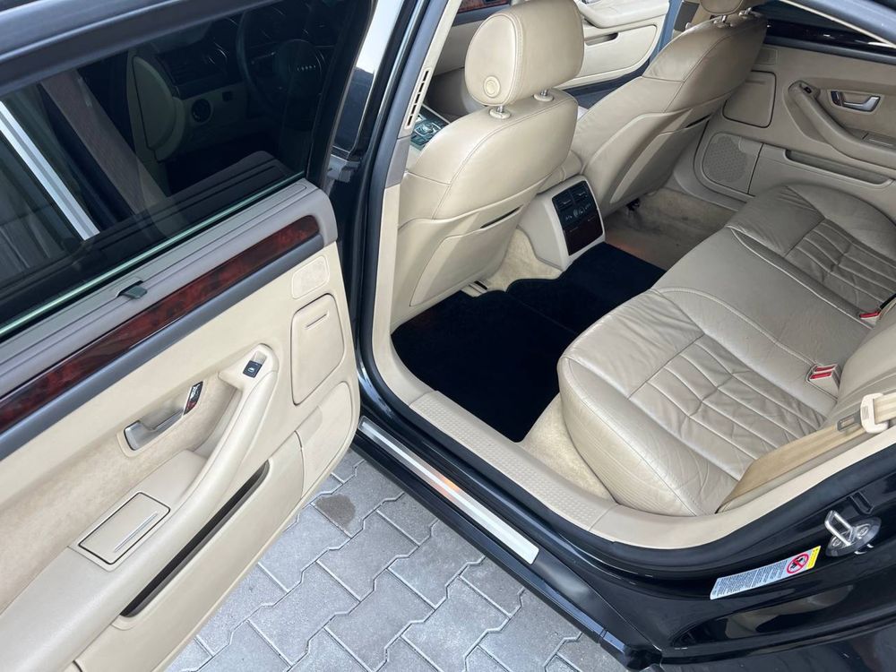 Audi A8 Long 2005