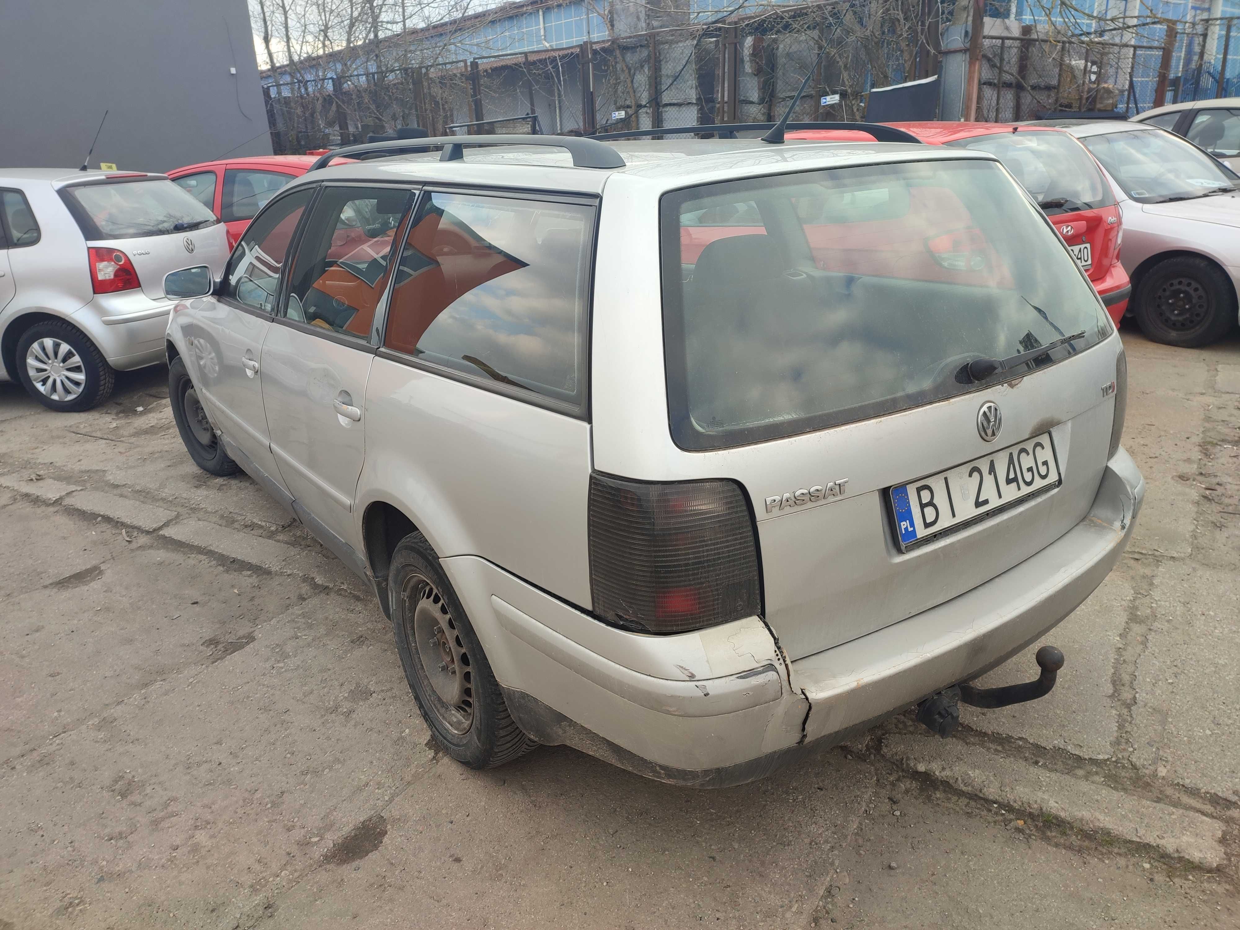 Volkswagen Passat B5 *kombi* 1.9 Tdi * Długie OC