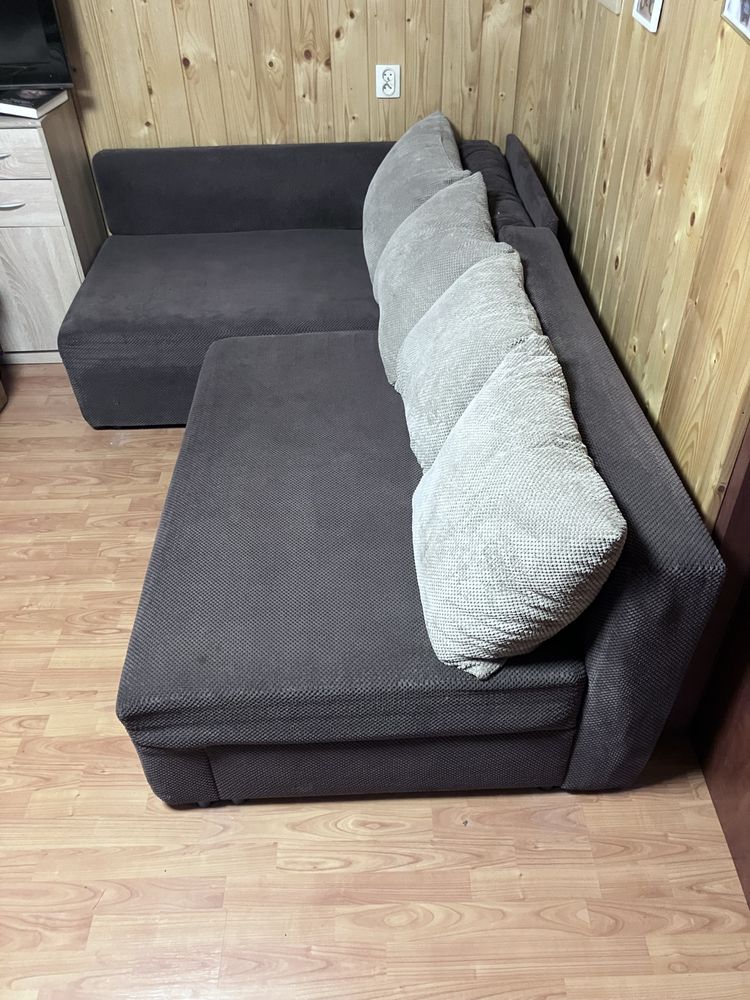Naroznik z funkcja spania