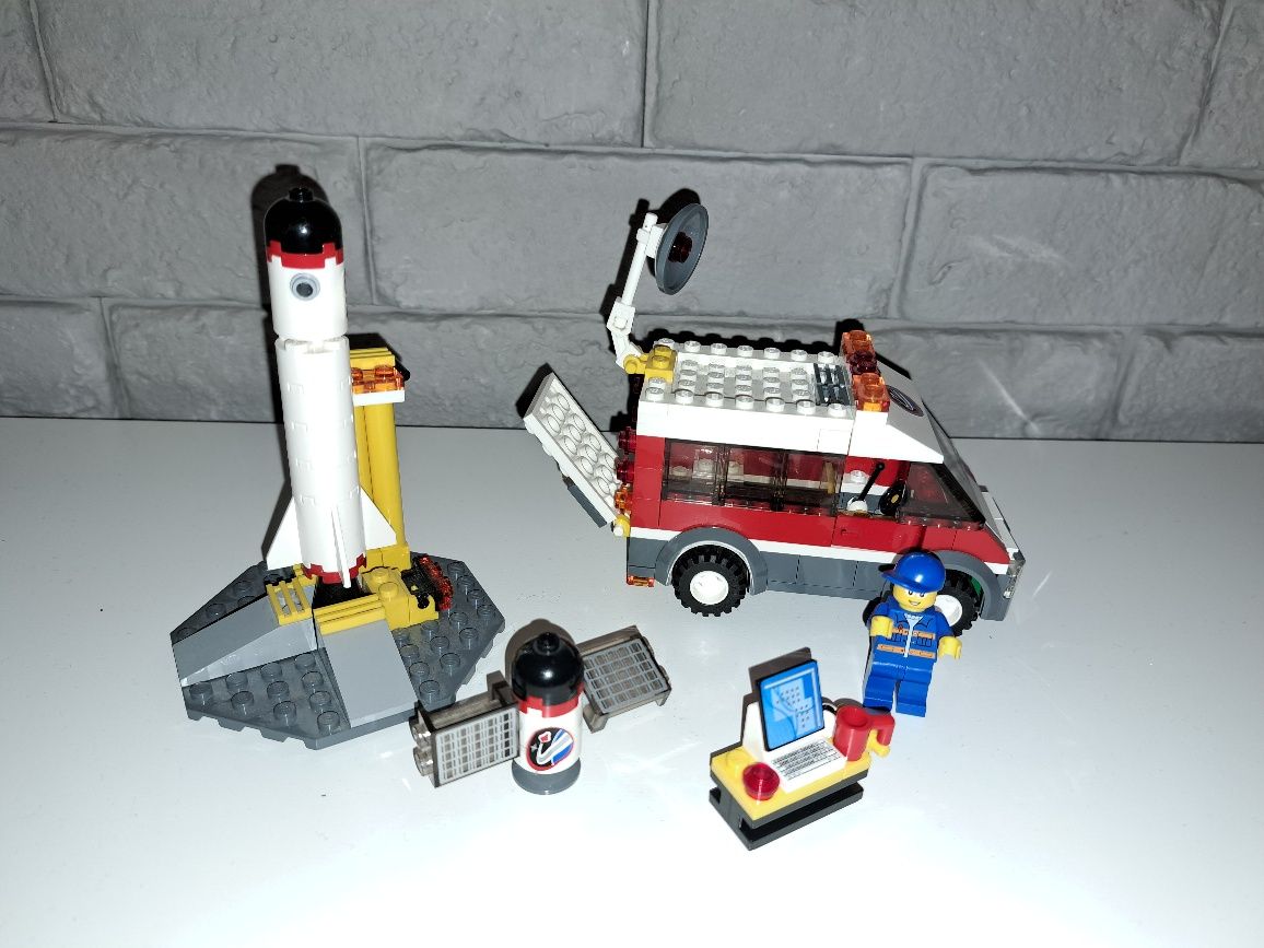 Lego 3366 wyrzutnia satelitów