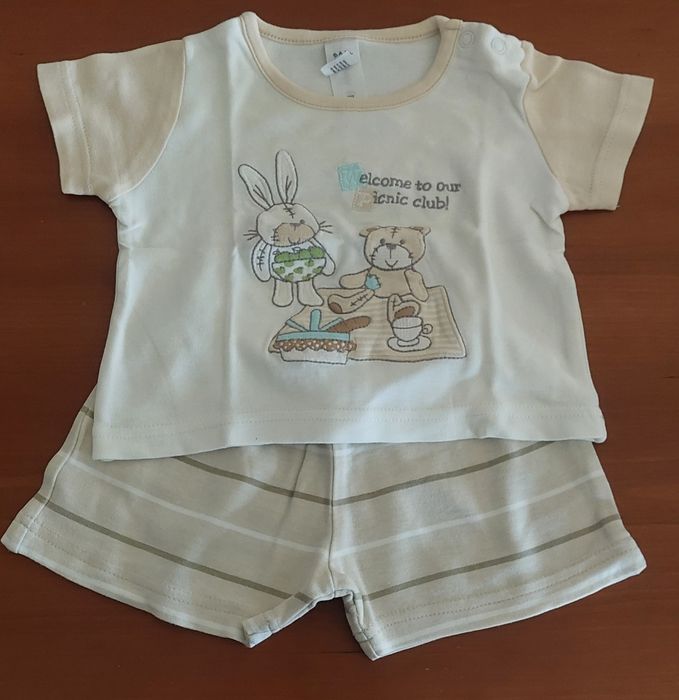 Conjunto de bebé 3/6 meses- C&A