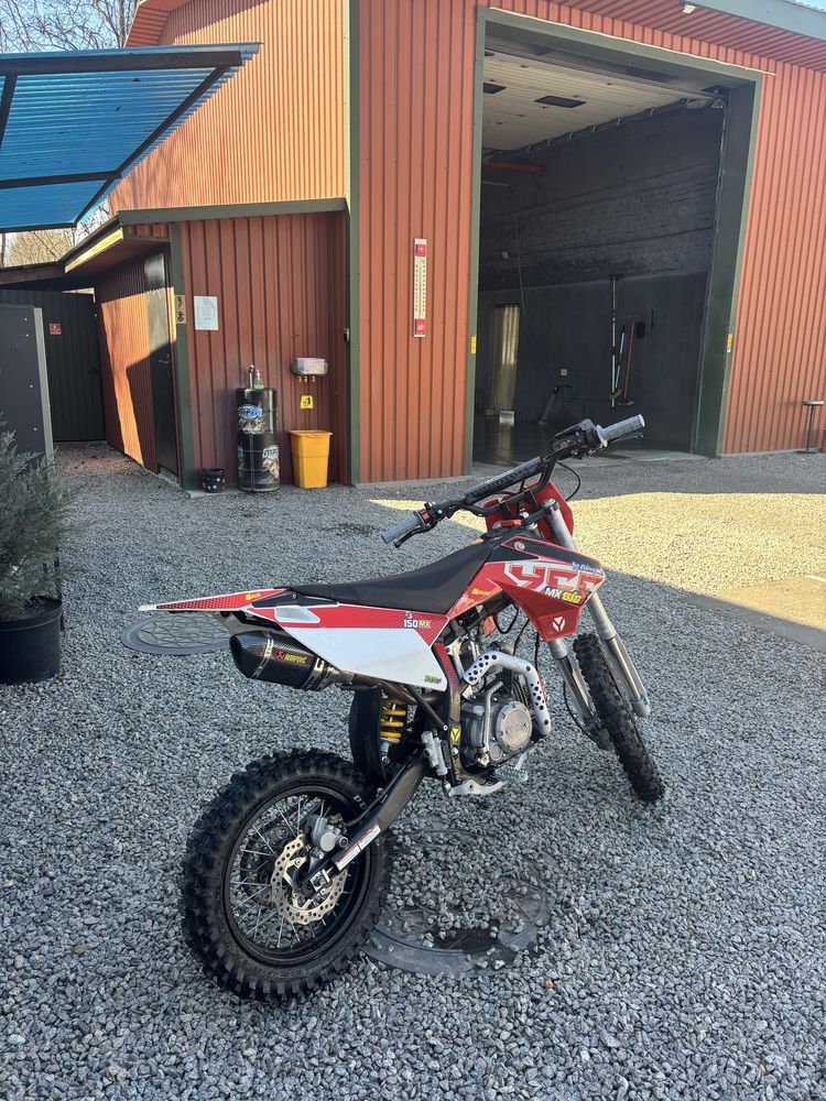 Продам ycf bigy 150 mx