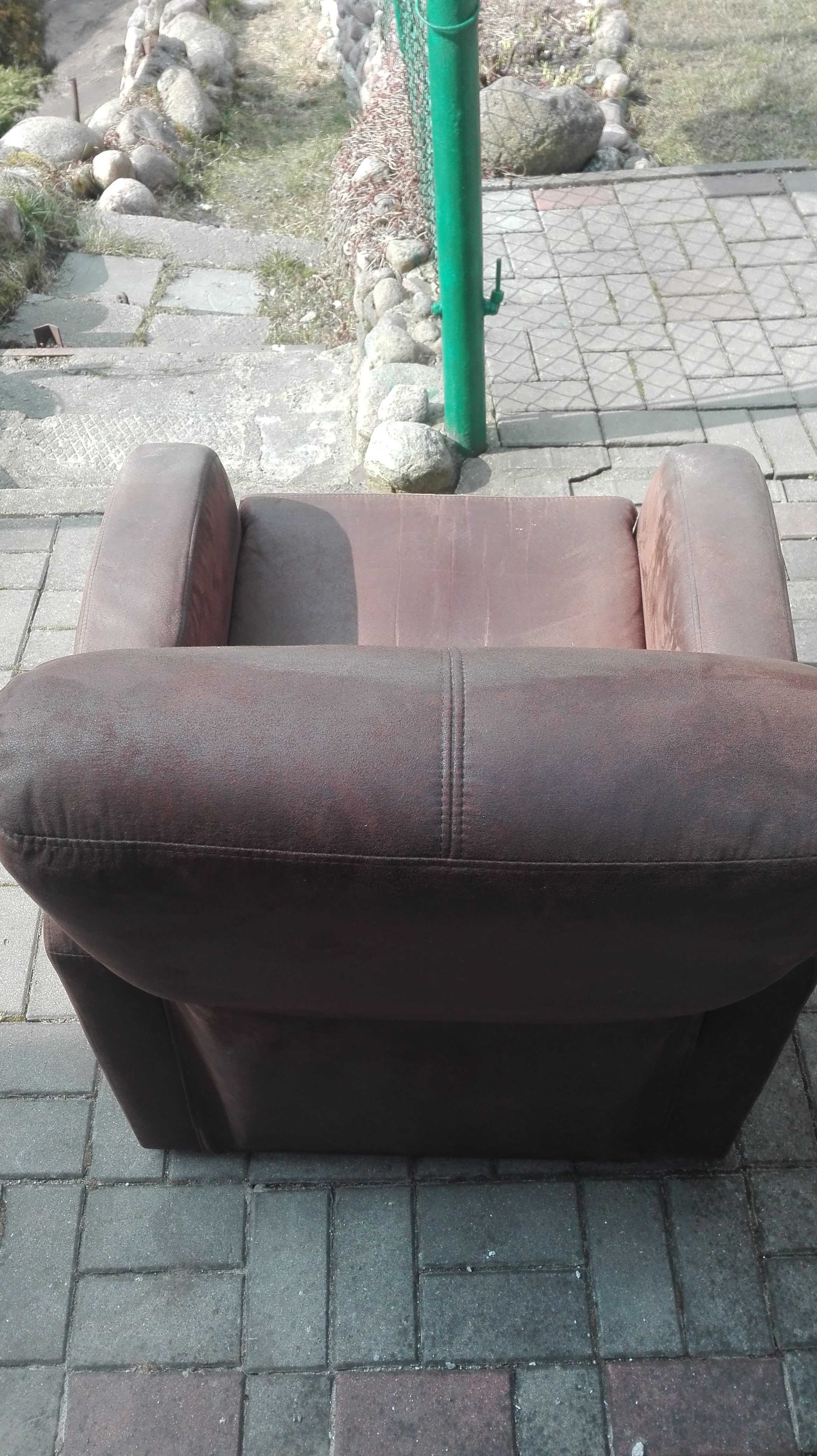 Fotel rozkladany