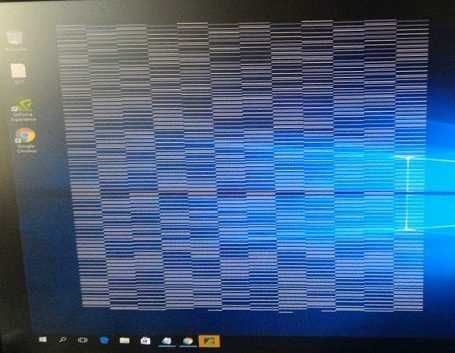 Видеокарта GeForse 570 GTX.Есть полоски на мониторе