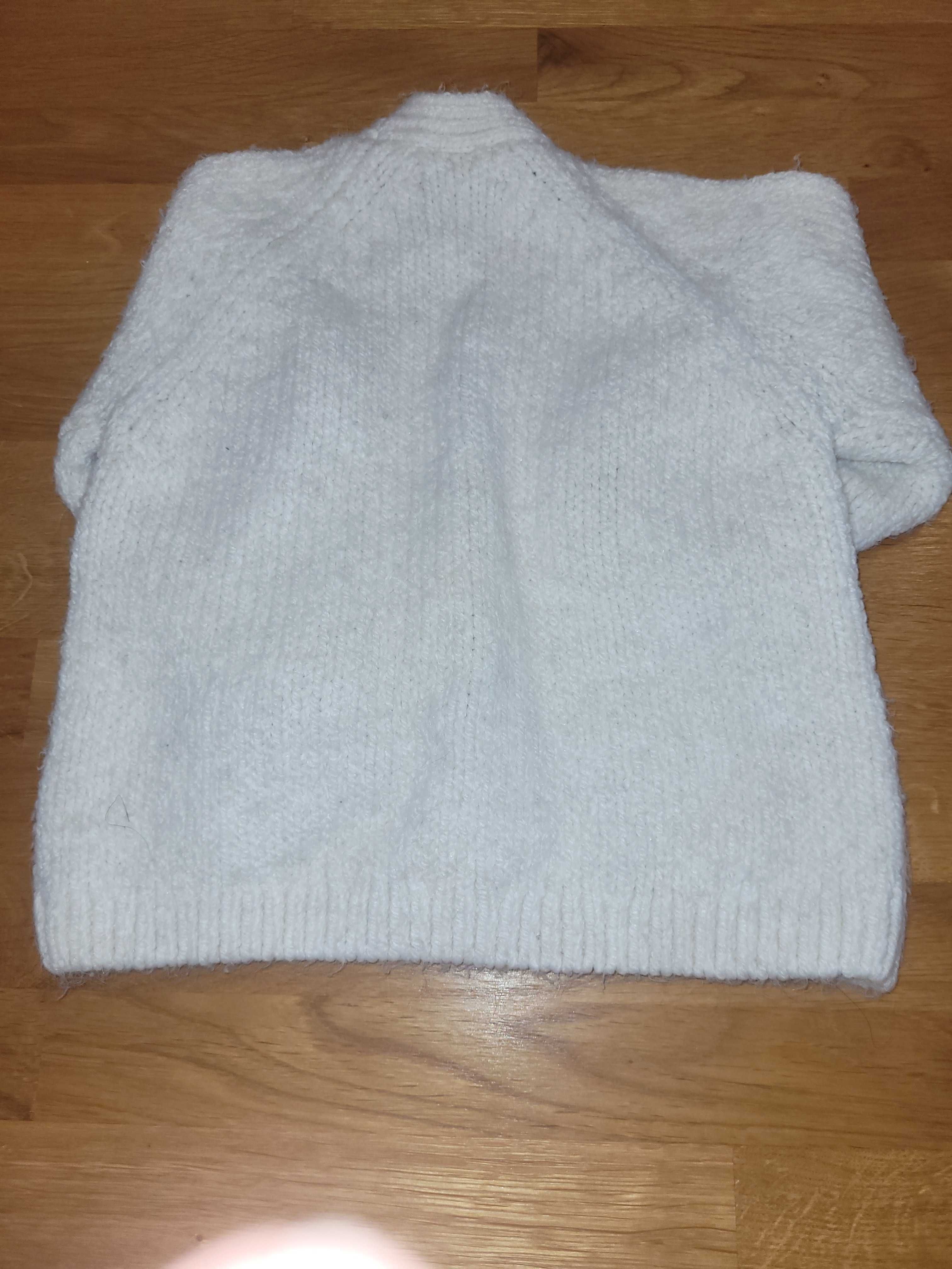 Zara bialy sweterek 74 cm