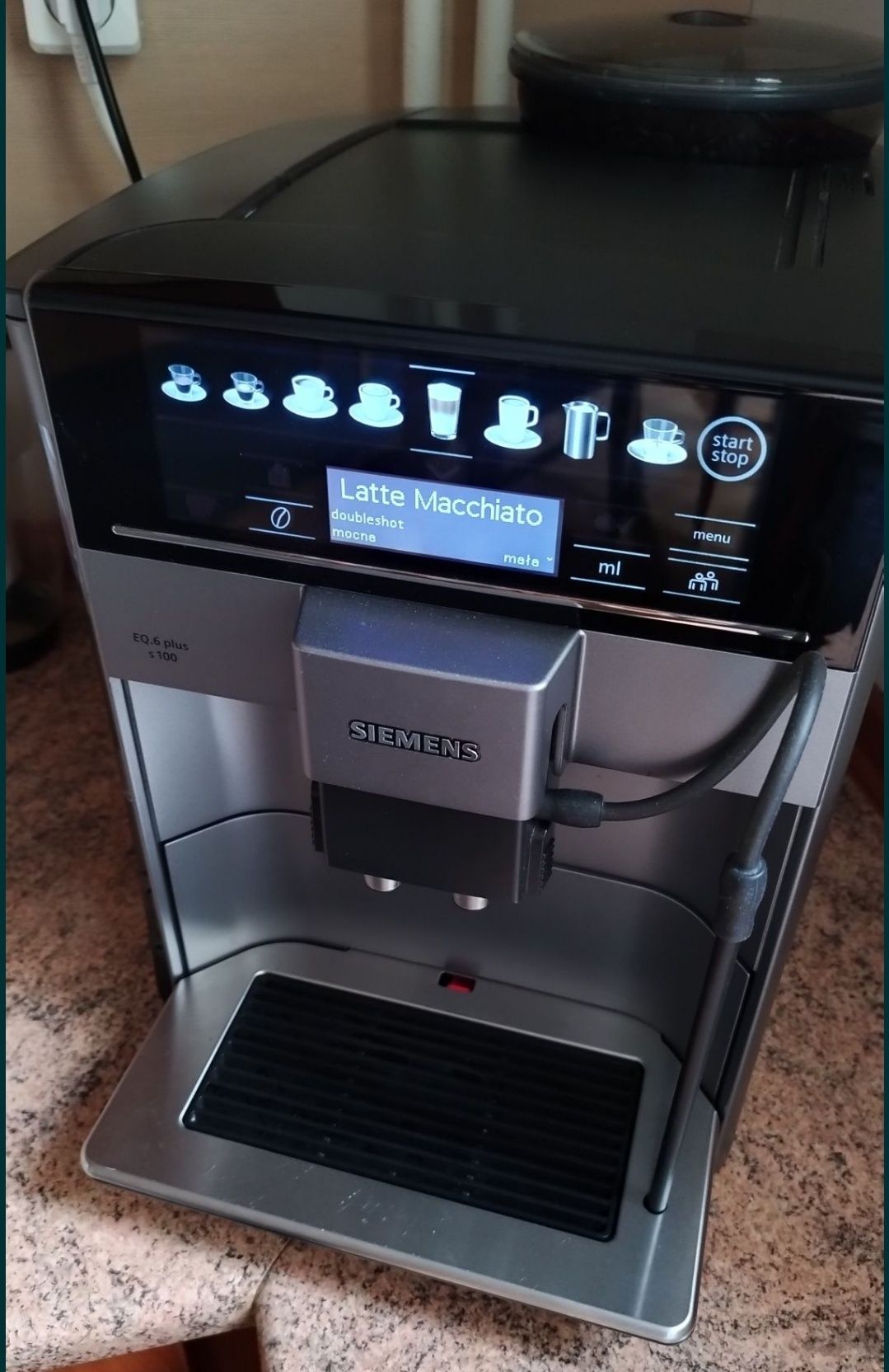 Automatyczny  Ekspres do kawy Siemens eq6 plus s100 polskie menu
