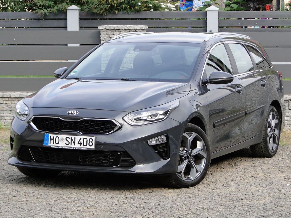 Kia Ceed 1.6 CRDI 136 PS / AUTOMAT / Bardzo Bogate Wyposażenie / Z Niemiec