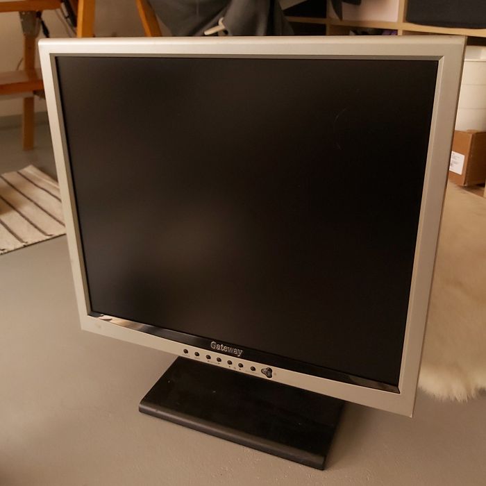 Monitor - sprawny, stan dobry