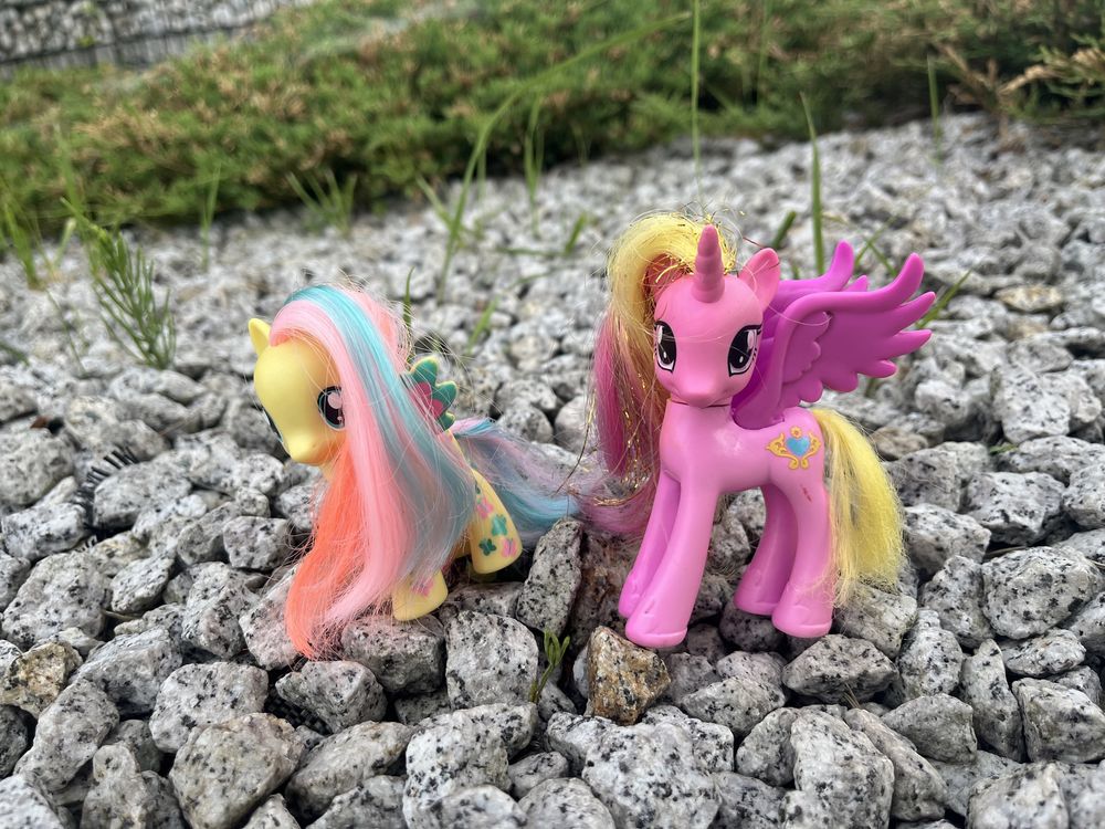 9 kucykow figurki MLP