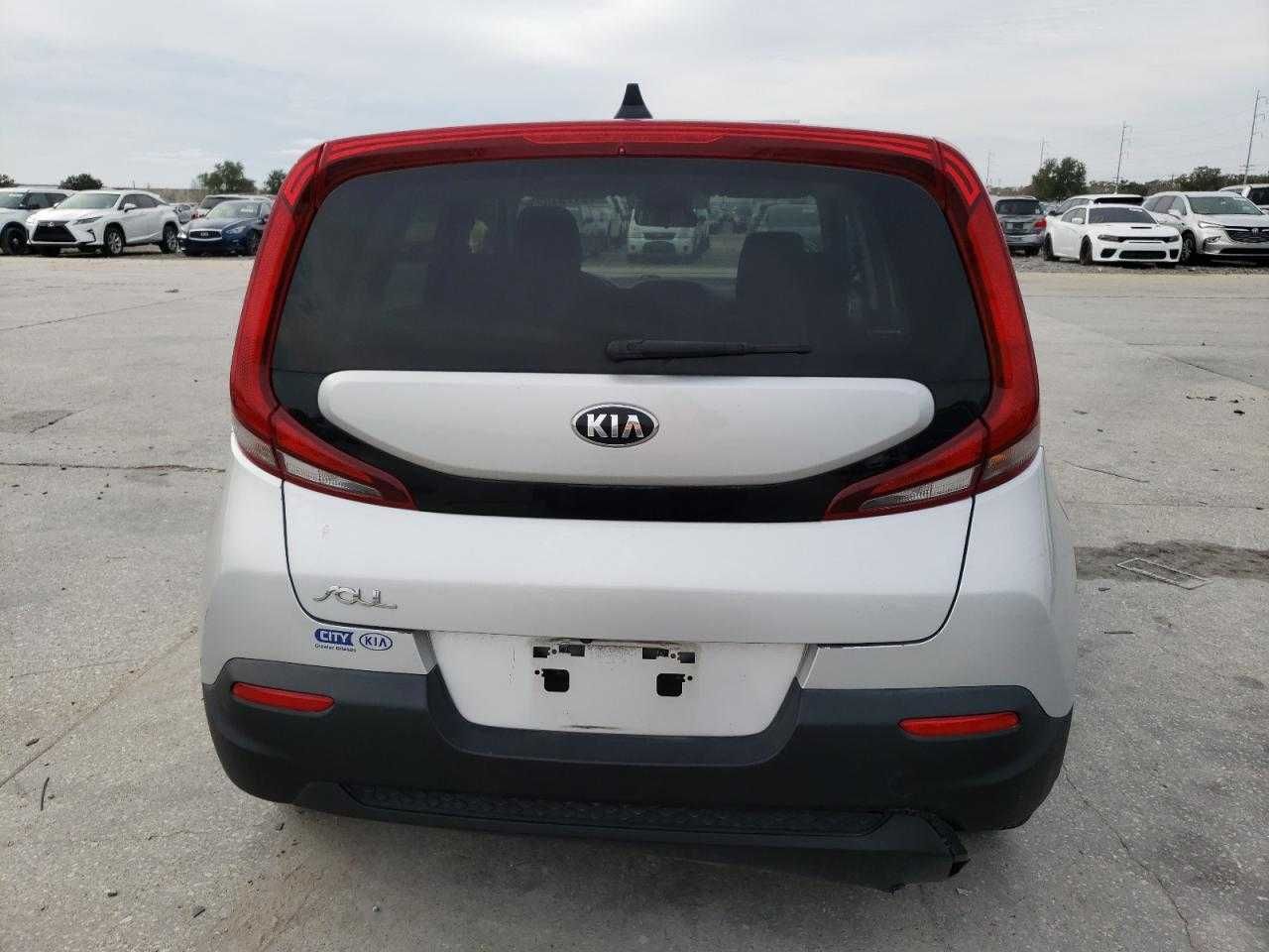 Kia Soul LX 2020