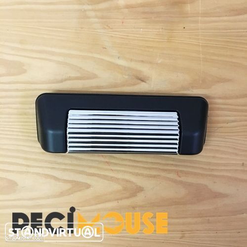 Puxador de porta suzuki vitara 1988/01 até 2002/01 novo