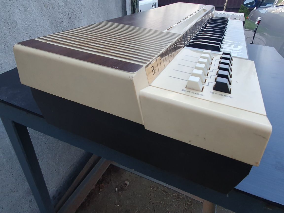 Organy keyboard elektryczne bontempi