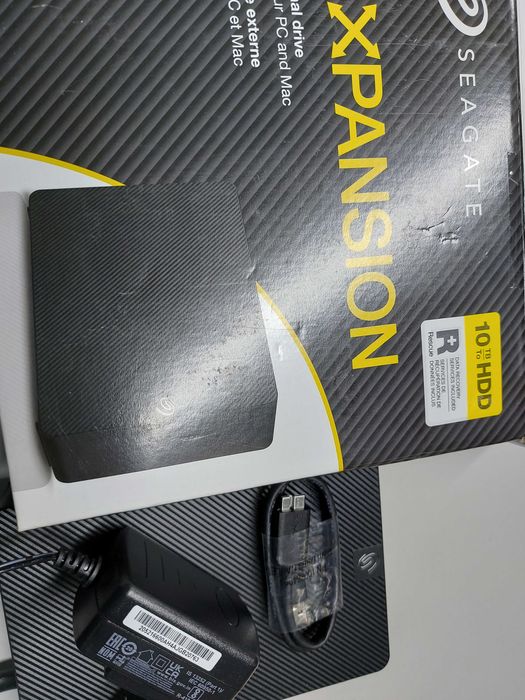 Зовнішній USB 10Tb жорсткий диск Seagate SATA3 HDD 3,5" в ідеалі