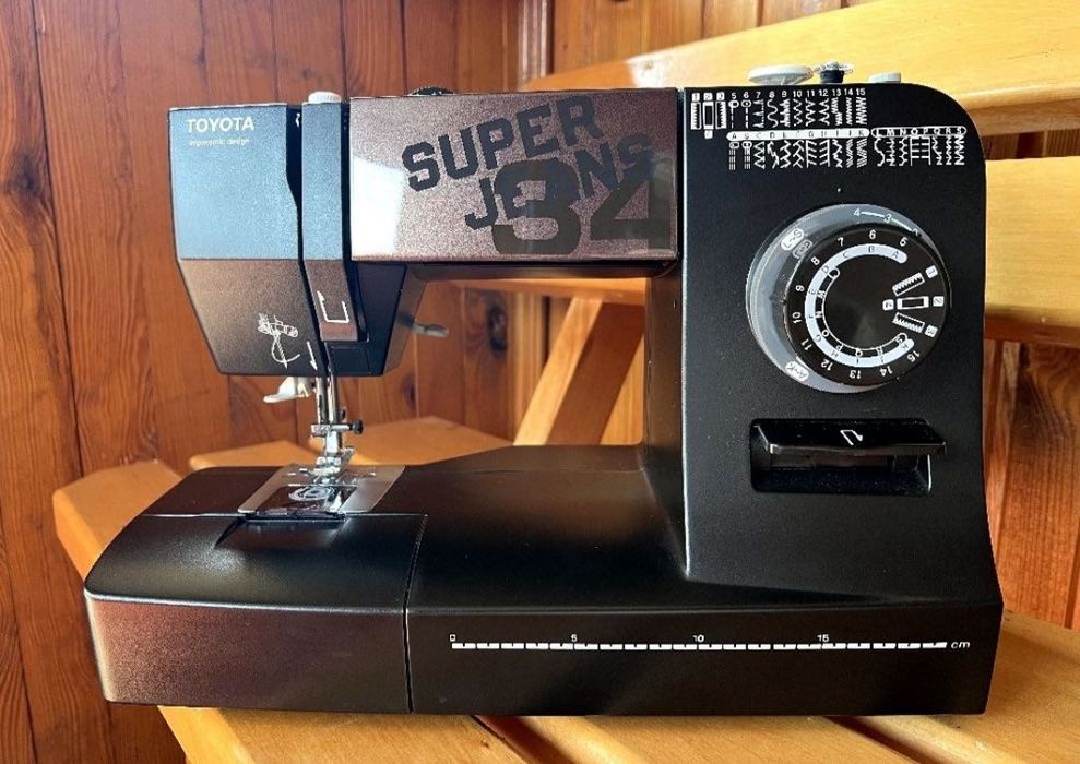 Toyota швейна машинка
