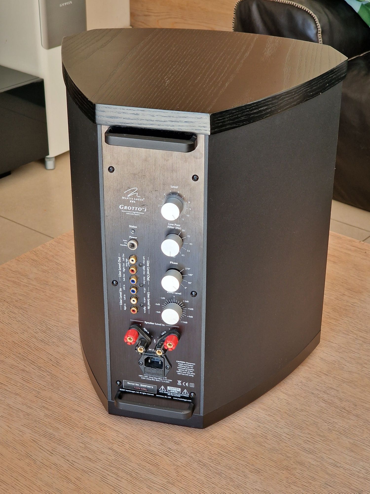 Subwoofer Martin Logan GROTTO i