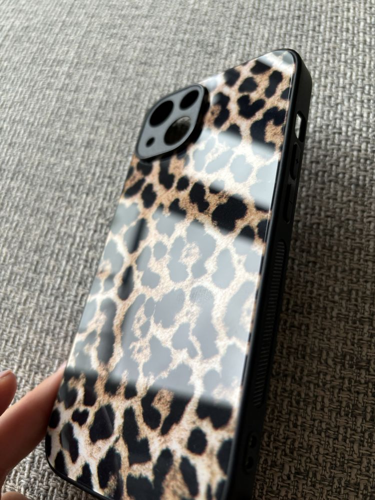 Etui szklane panterka iphone15