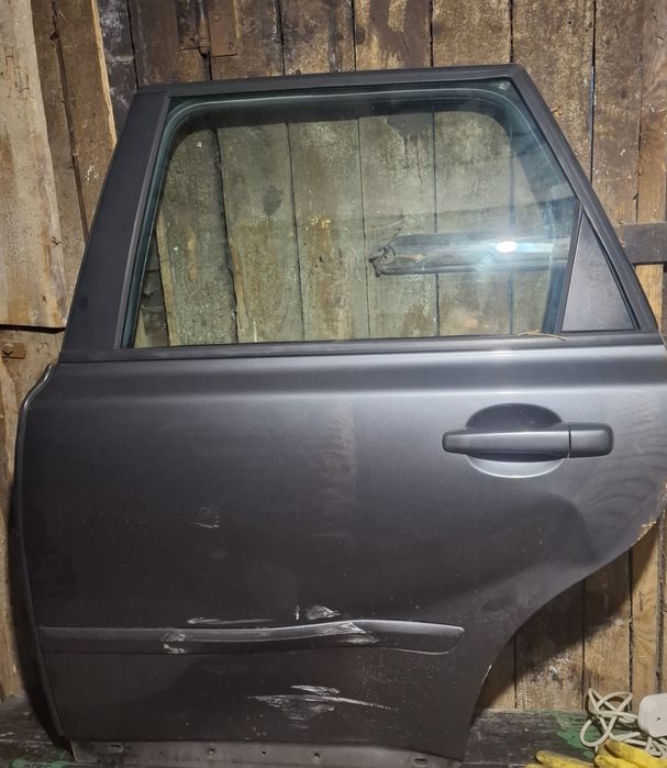 Продам дверку в рідній фарбі