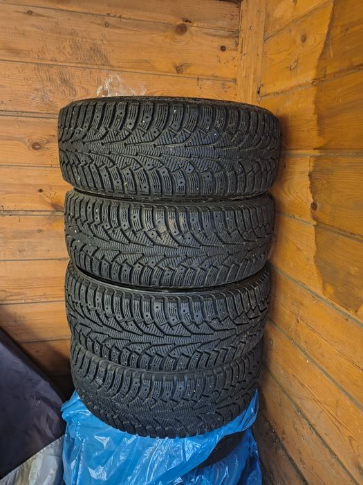 Opony zimowe Nokian 235/55/17