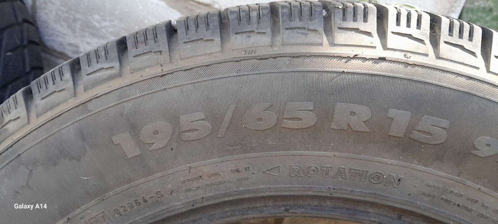 195/65/15 нокиан хака.r зима 1 шт