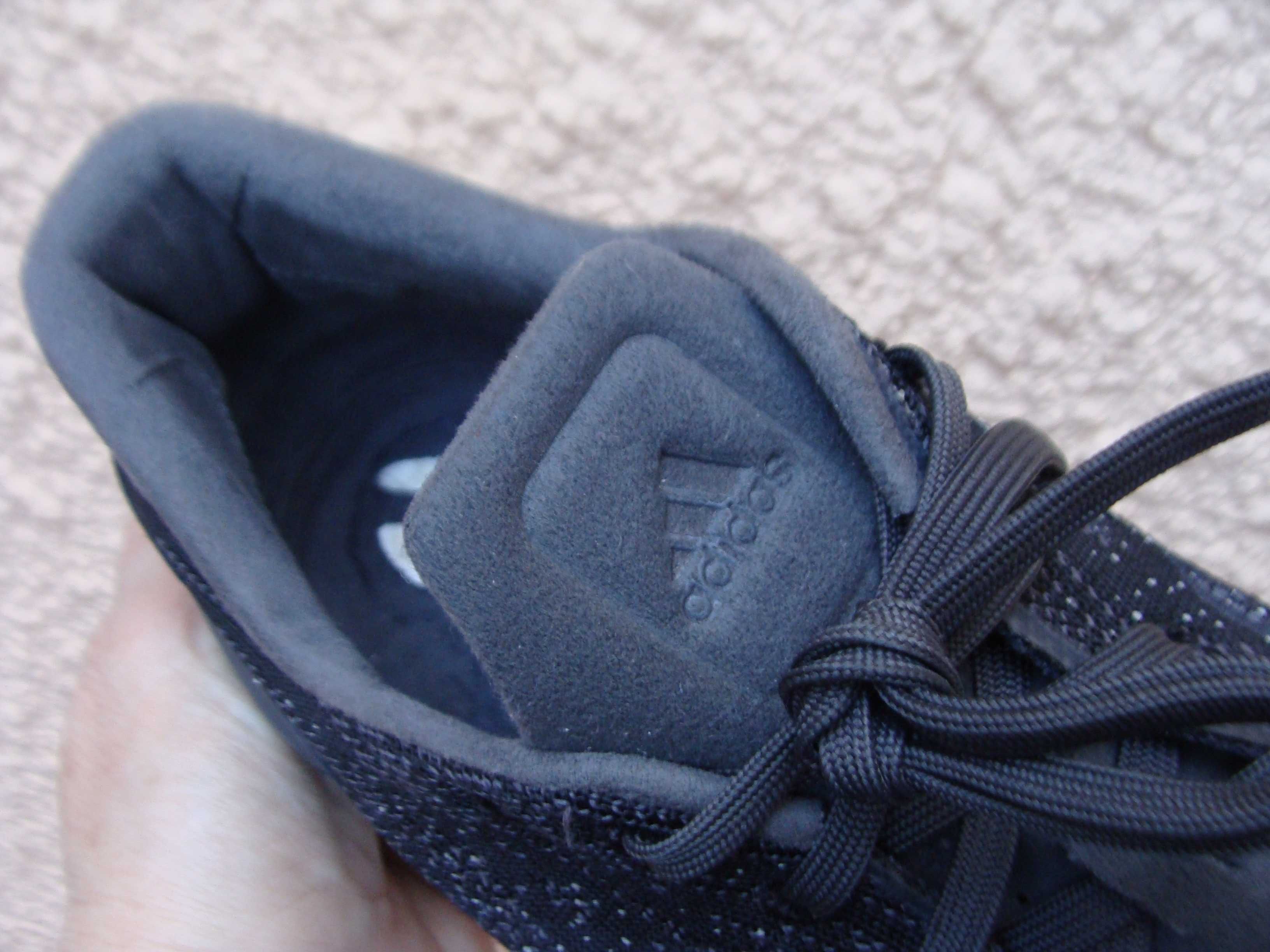 46/29.5 см Adidas крутые кроссовки оригинал