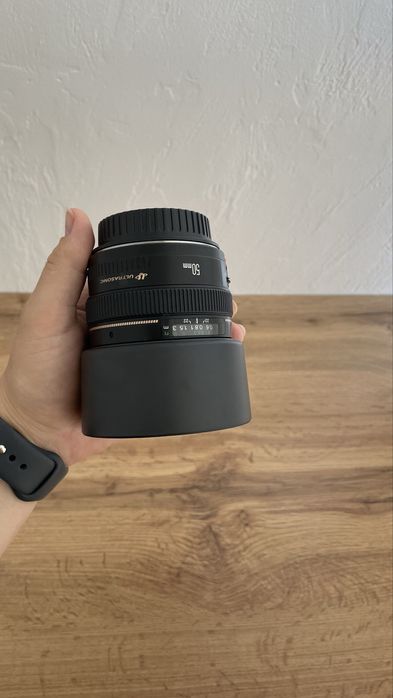 Обʼєктив 50mm 1.4+ 2 карти памʼяті у подарунок