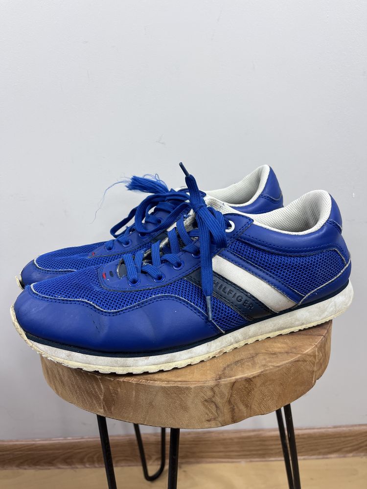Niebieskie granatowe buty sportowe męskie Tommy Hilfiger rozmiar 44,5