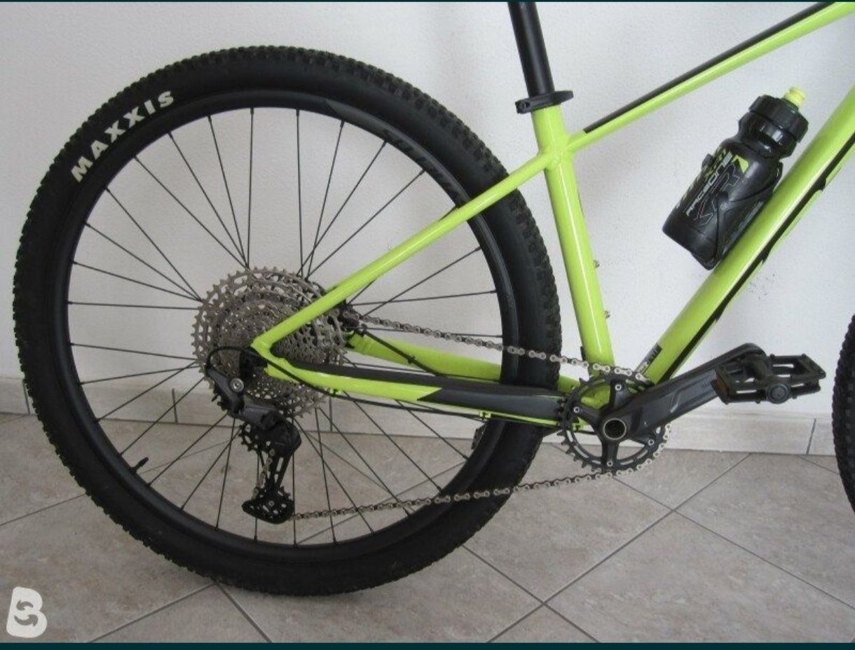 Bicicleta btt scott 980 scale