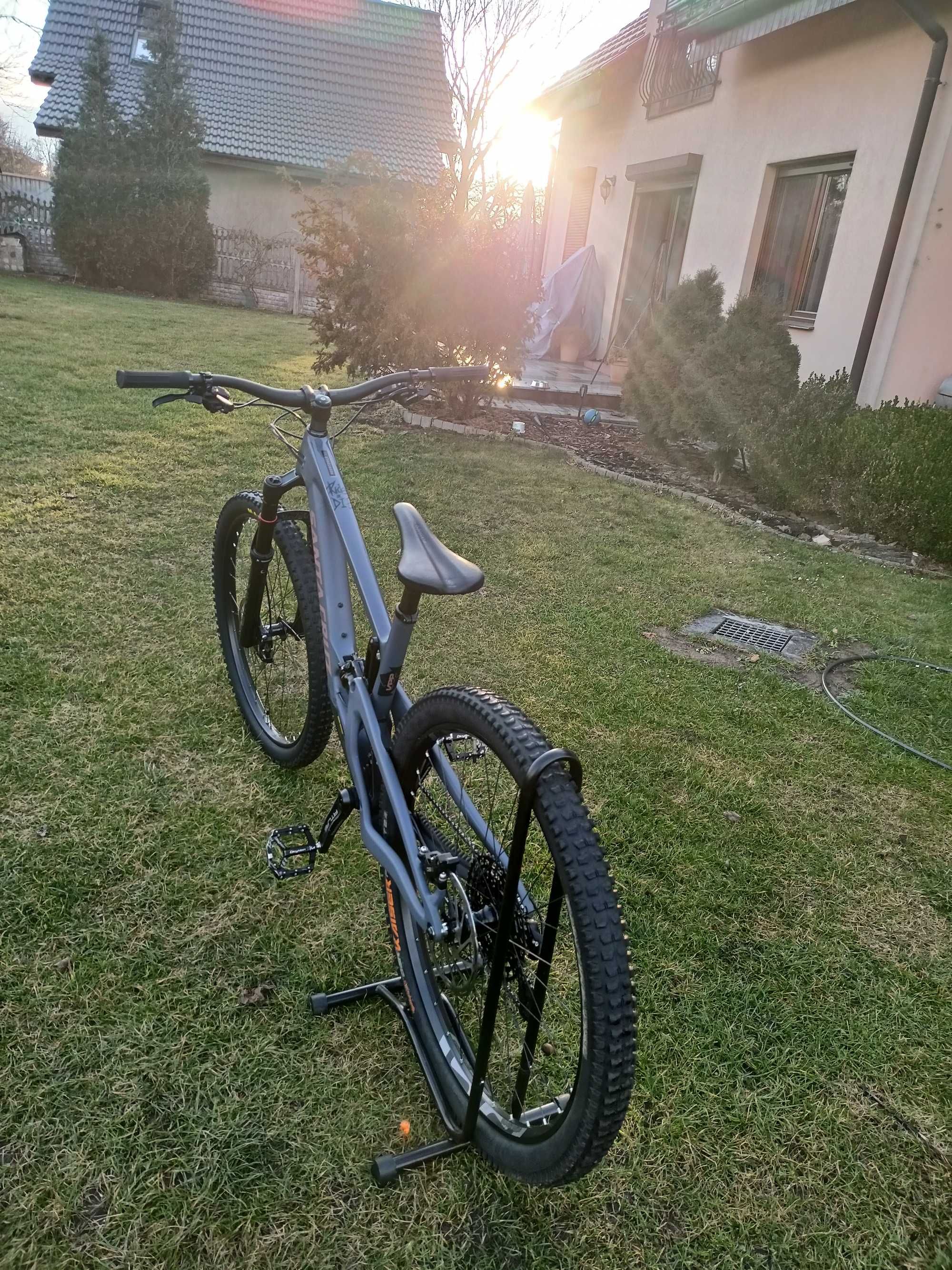 Santa Cruz Megatower CC roz.L 29" 160 mm
