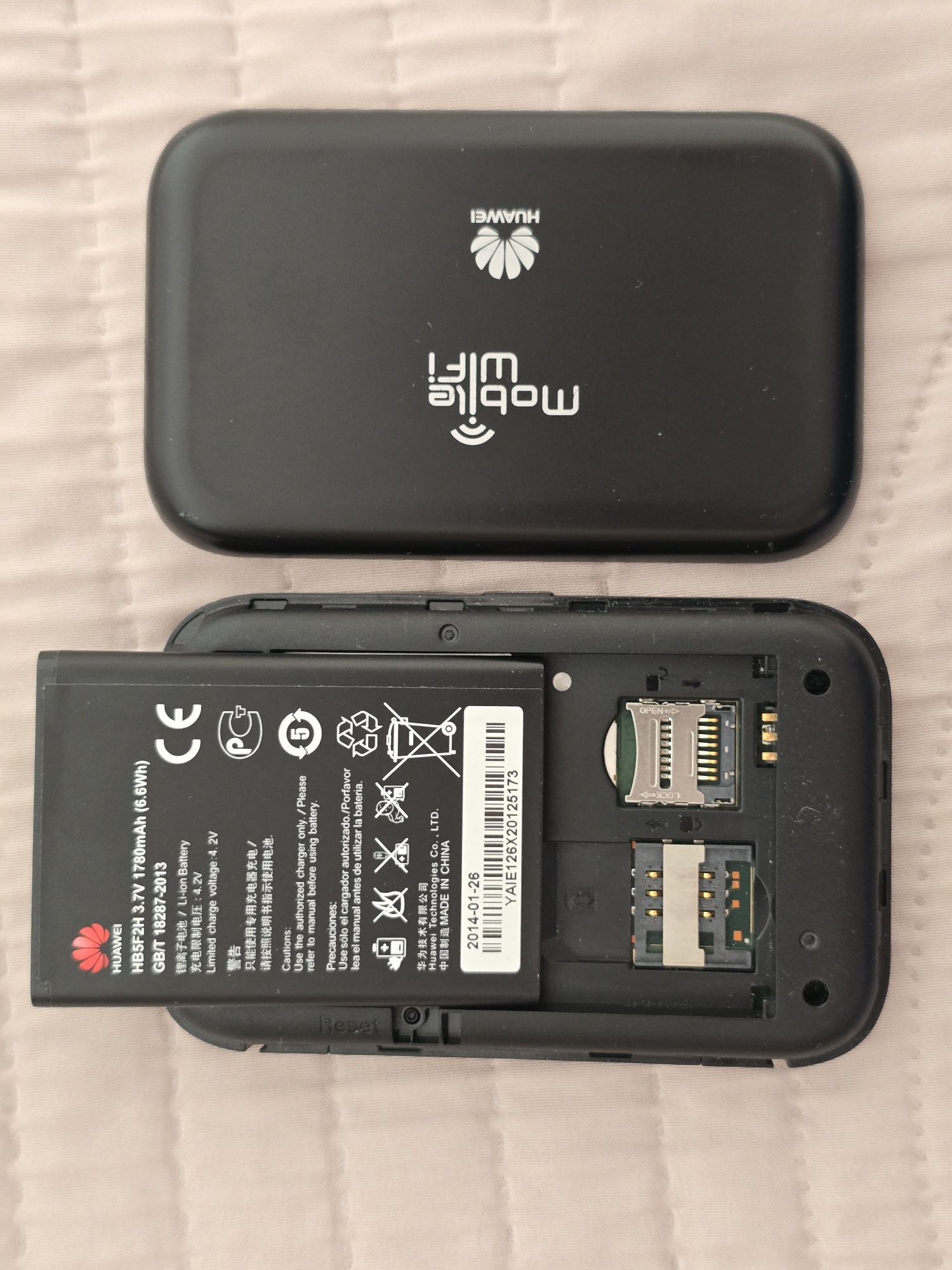 Router/Modem Mi-Fi Wi-Fi z 4G (LTE) Huawei E5372s-32