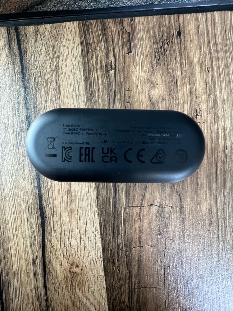 Навушники Beyerdynamic Free Byrd Bluetooth | In-Ear | Як нові