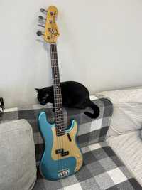 Продам японський Fender Precision Bass PB-70