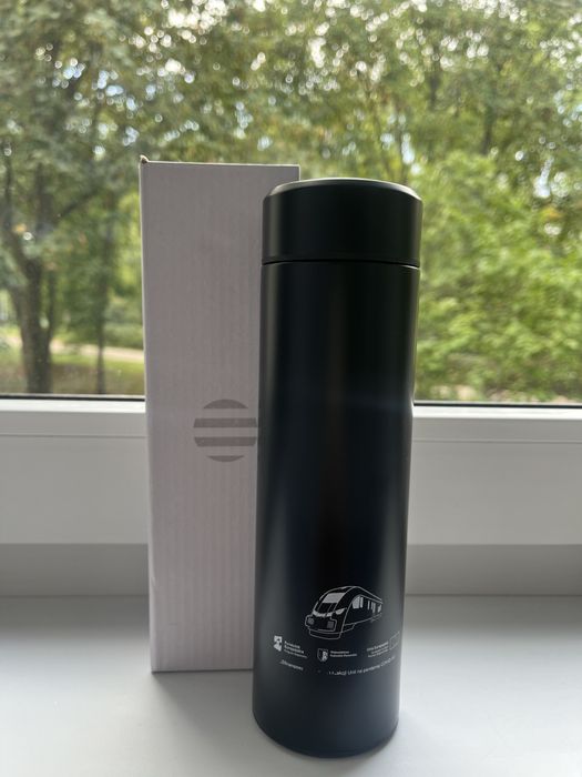 czarny termos 400 ml